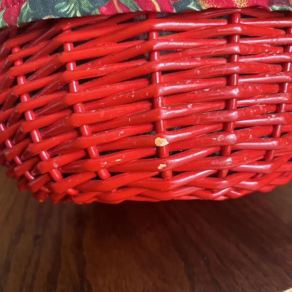Red Christmas Apple And  Bow Wicker Basket With Removable Liner